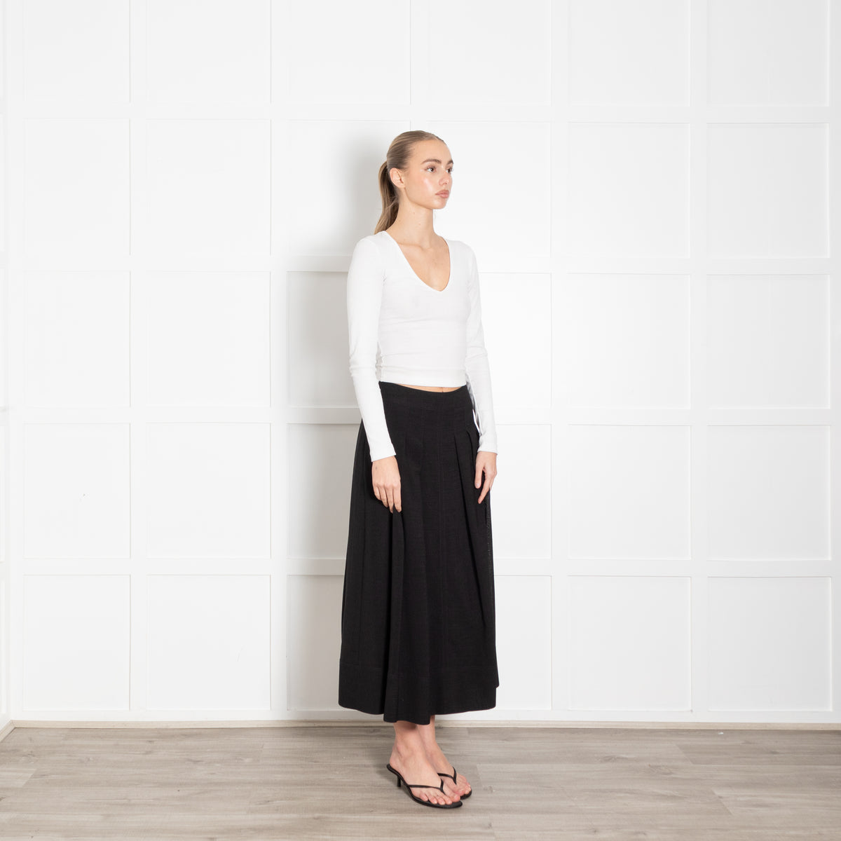 Cefinn Black Crepe Midi Skirt with Pleat Waist
