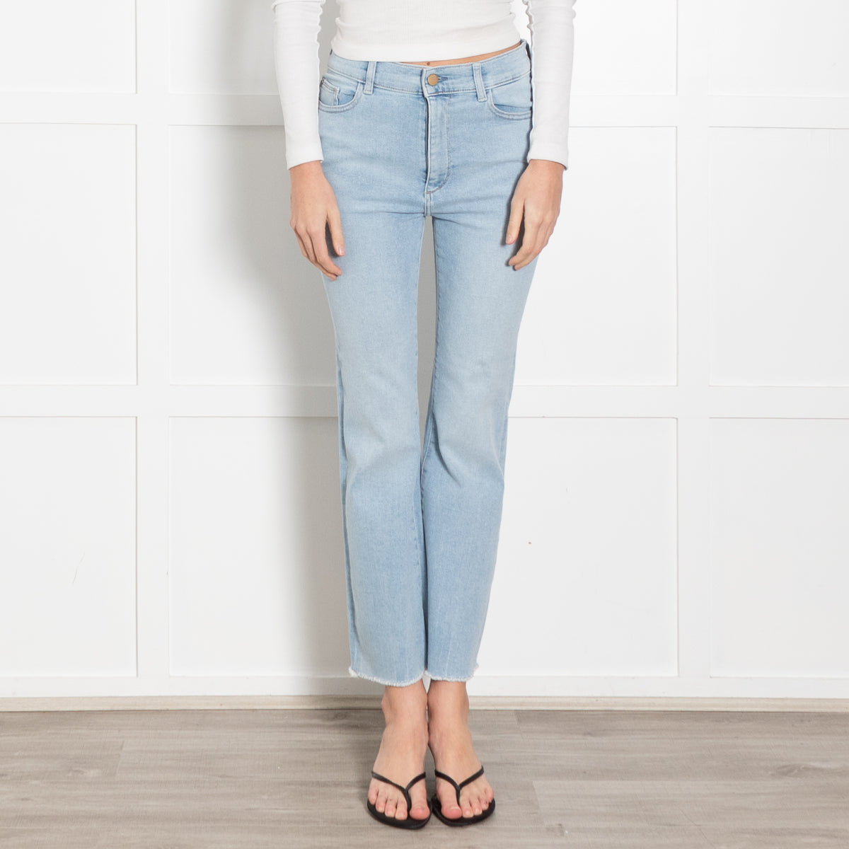 DL1961 Pale Denim Bootleg Jean