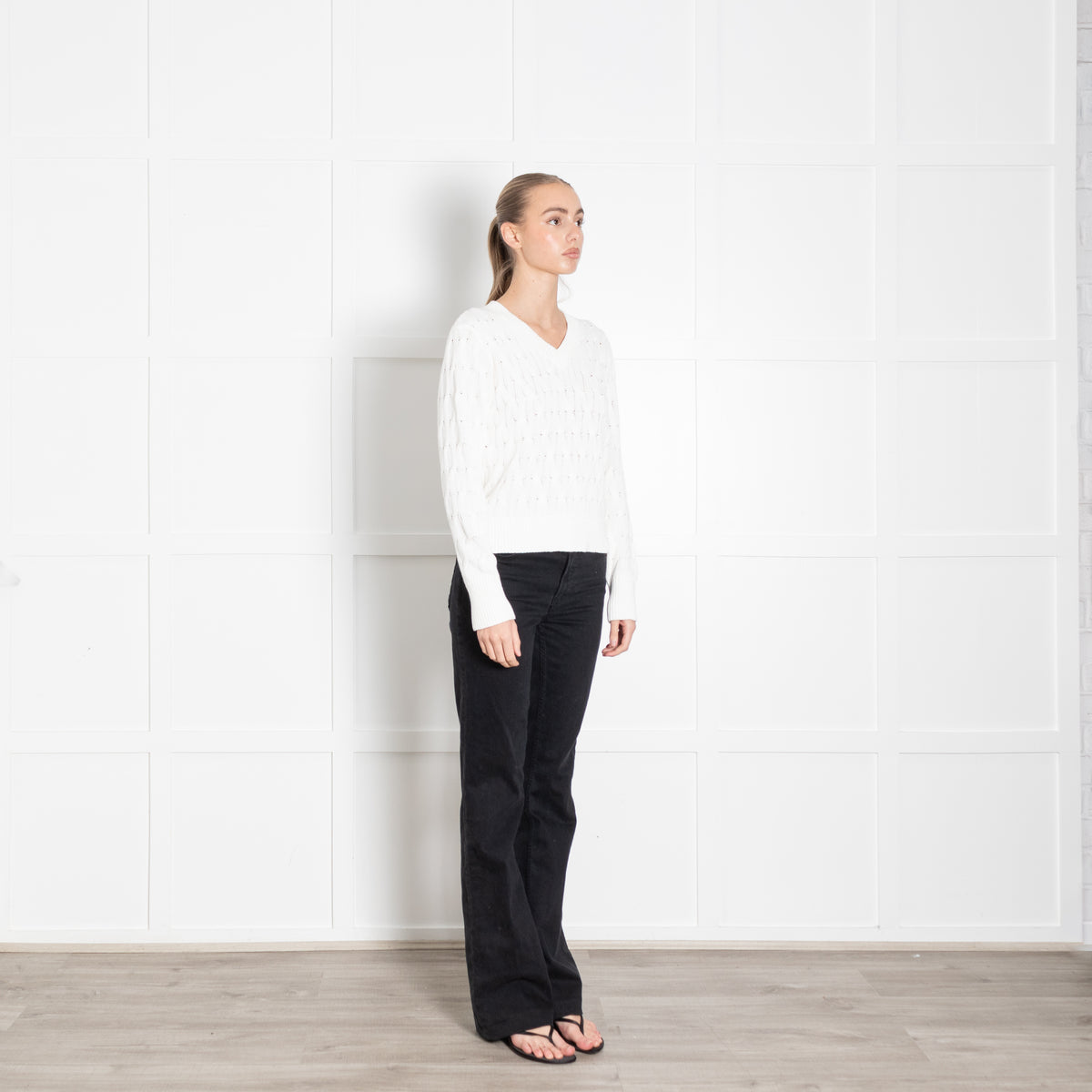 Kinross Cream Cotton Cable Knit V Neck Jumper