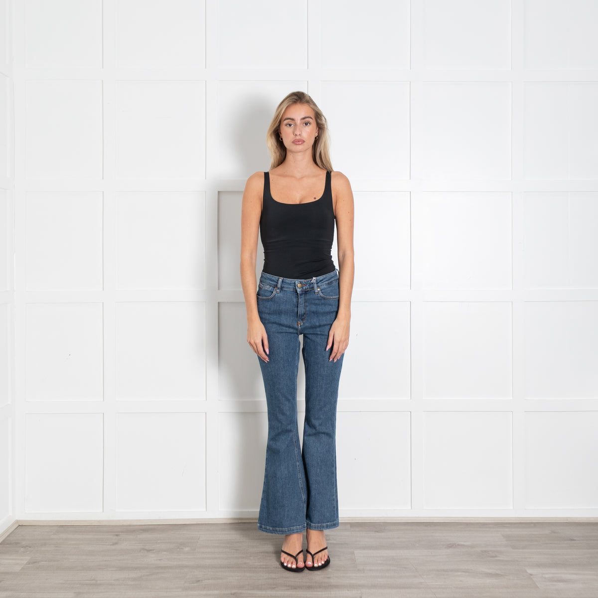 Donna Ida Blue Denim Bootcut Jeans Petite