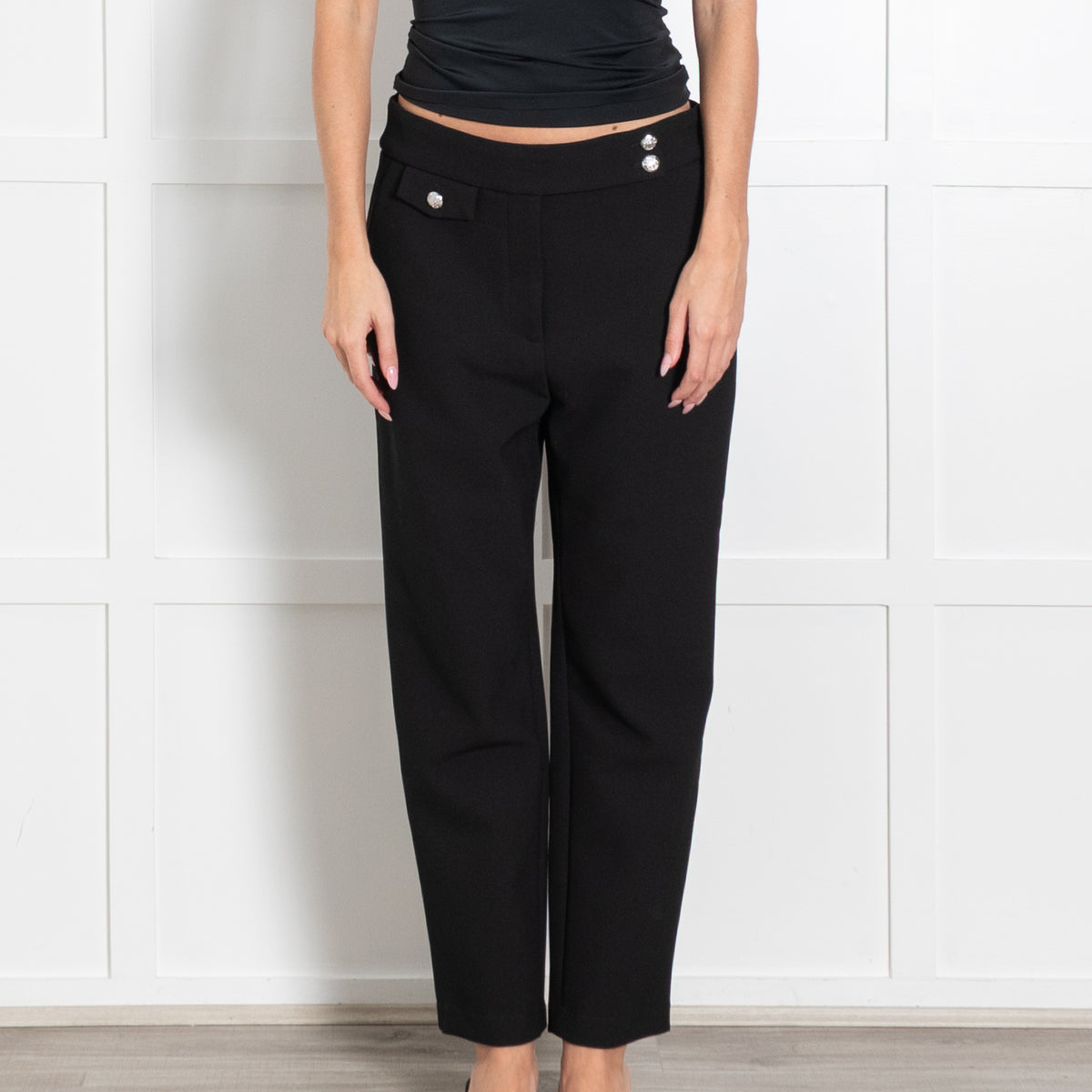 Veronica Beard Black Renzo Pant Style With Silver Buttons Trousers
