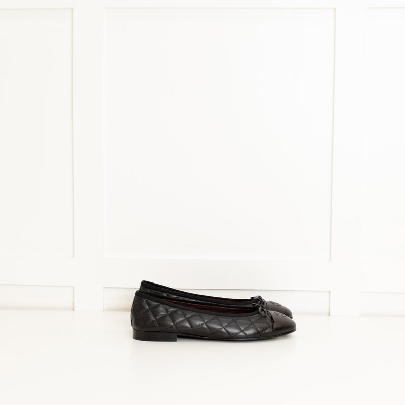 Chanel Black Quilted Lambskin Leather CC Top Flat Ballerinas
