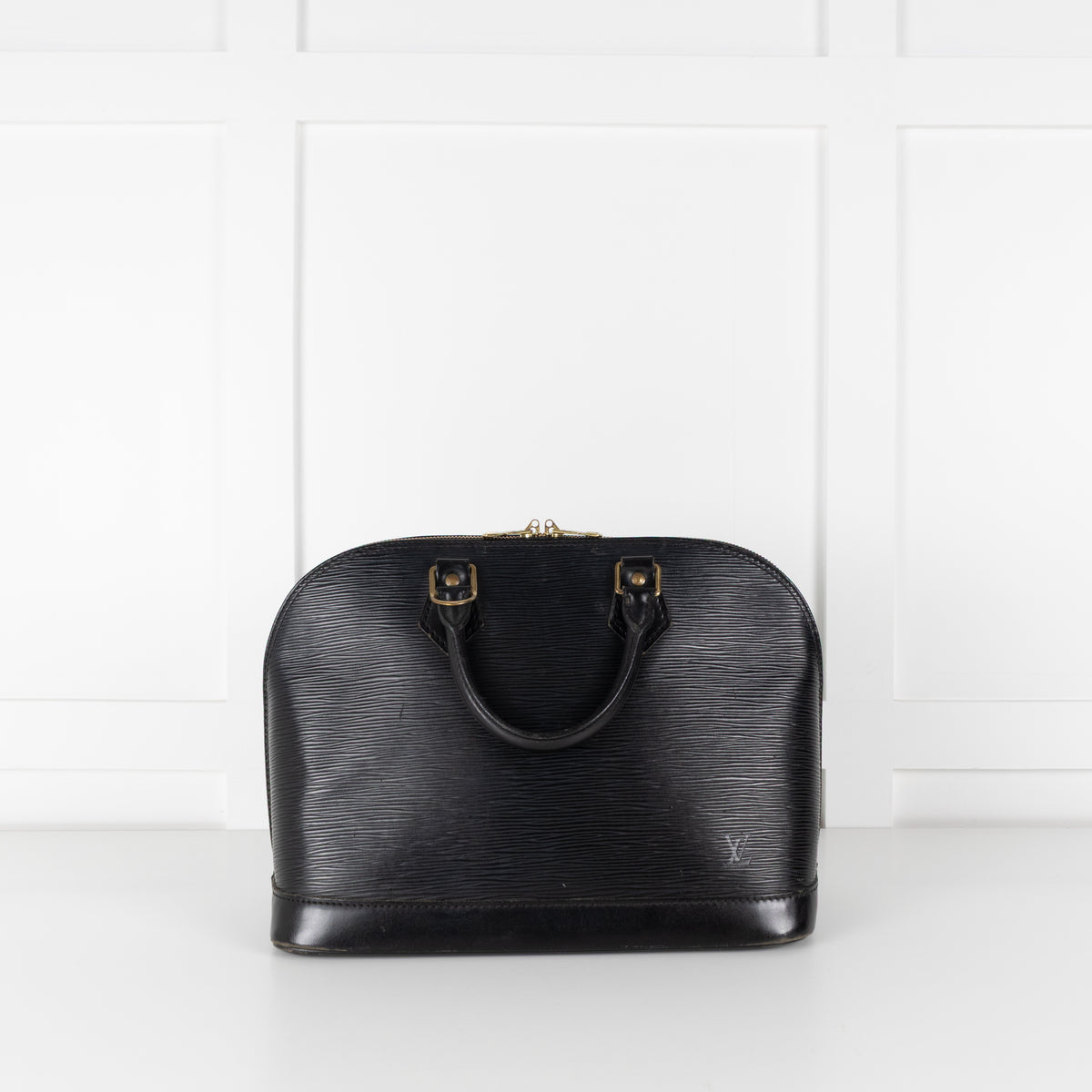 Louis Vuitton Black Epi Leather Alma PM