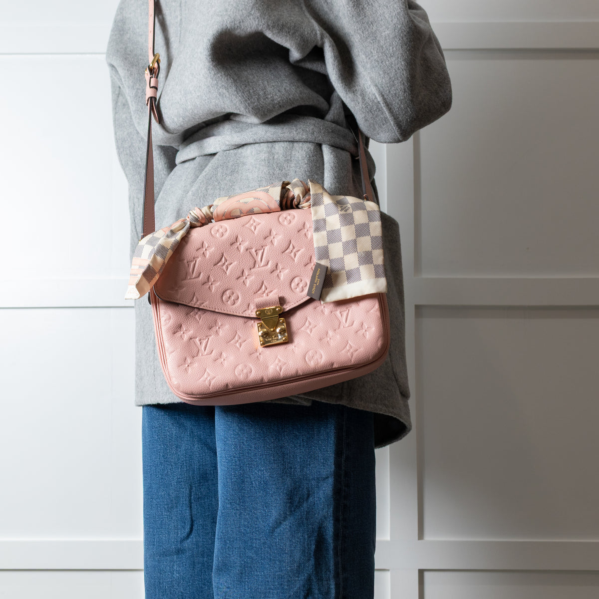 Louis Vuitton Empreinte Pochette Metis Rose