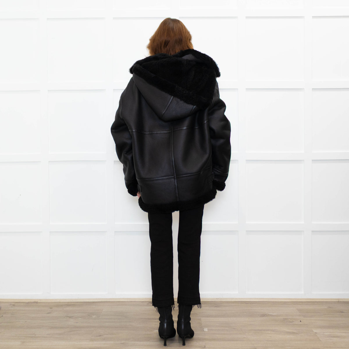 Pa:ge Hooded Aviator Jacket in Black Snoopy Fur