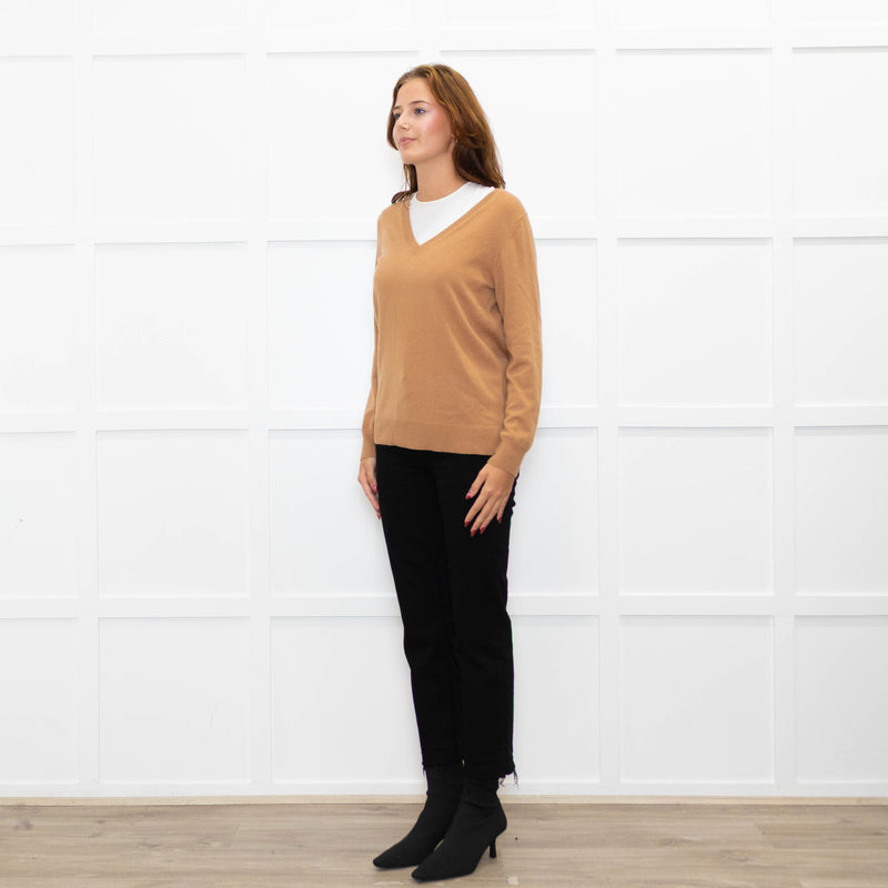N. Peal Toffee Brown Cashmere V Neck Jumper