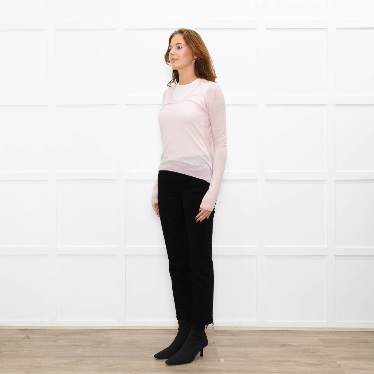 Joseph Shell Pink Cashmere V Neck Jumper