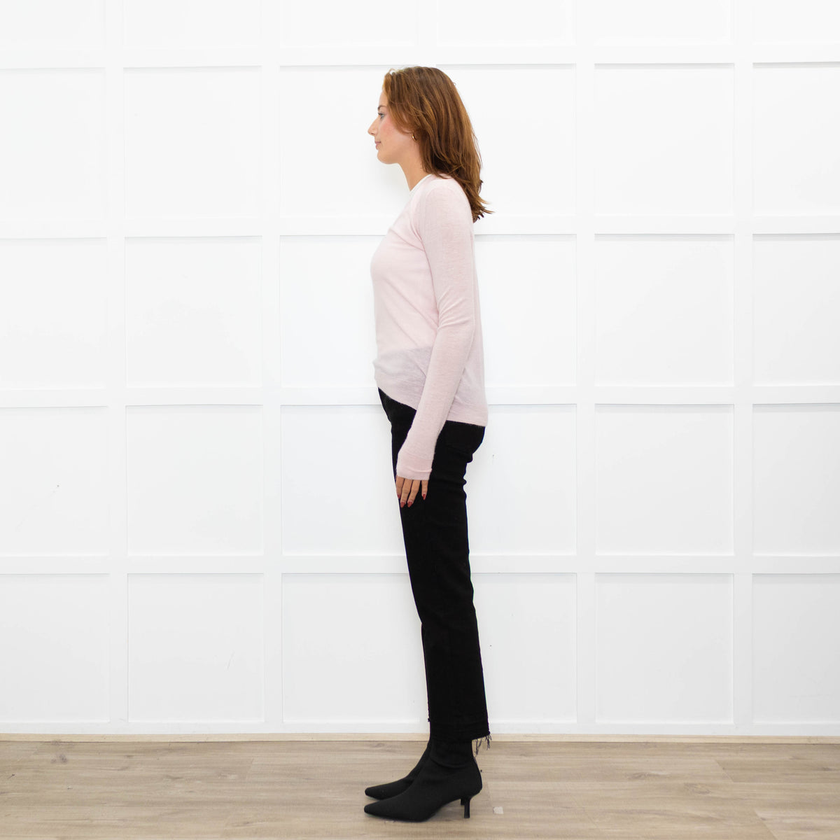 Joseph Shell Pink Cashmere V Neck Jumper