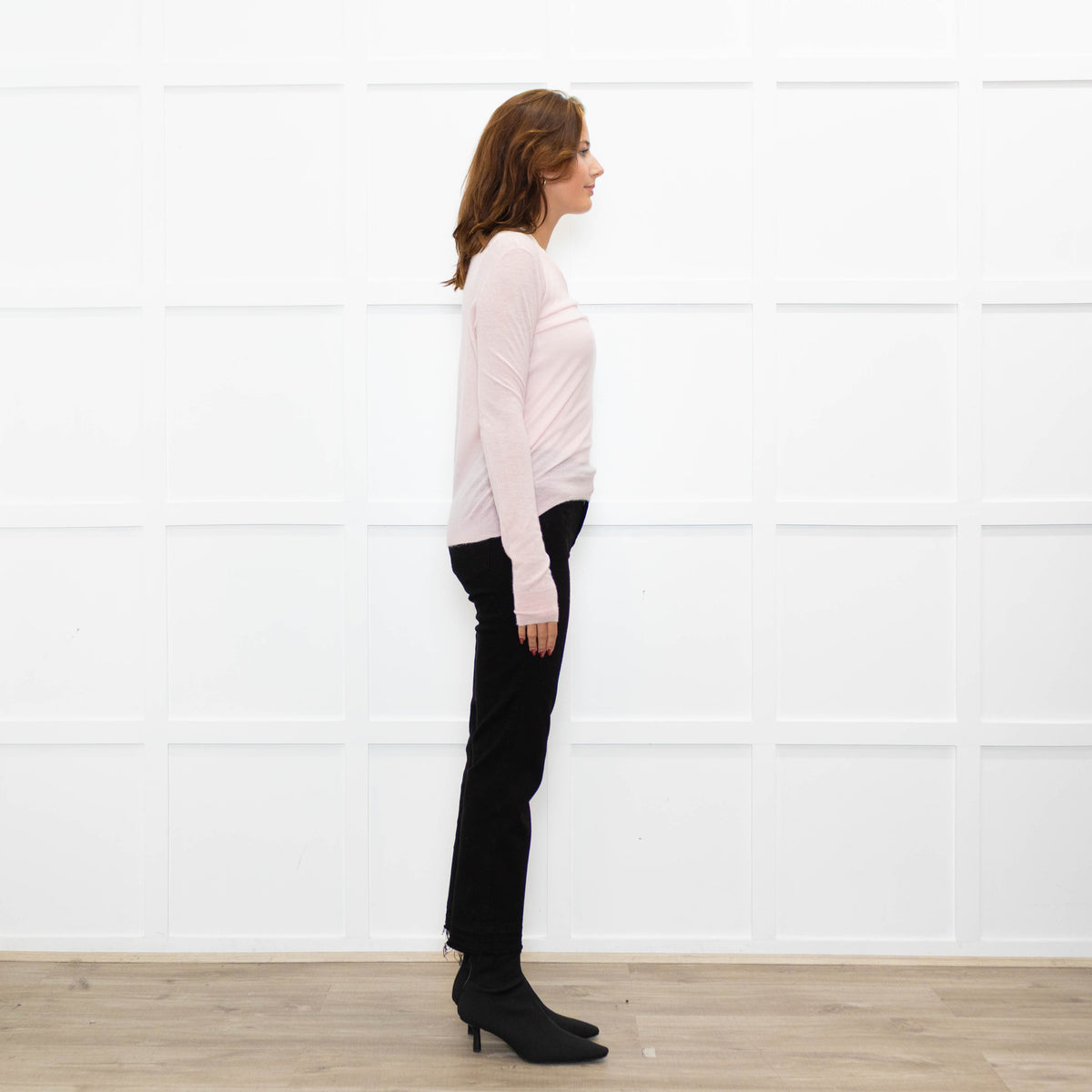 Joseph Shell Pink Cashmere V Neck Jumper