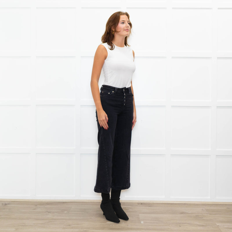 Paige Black Denim Anessa Cropped Jeans