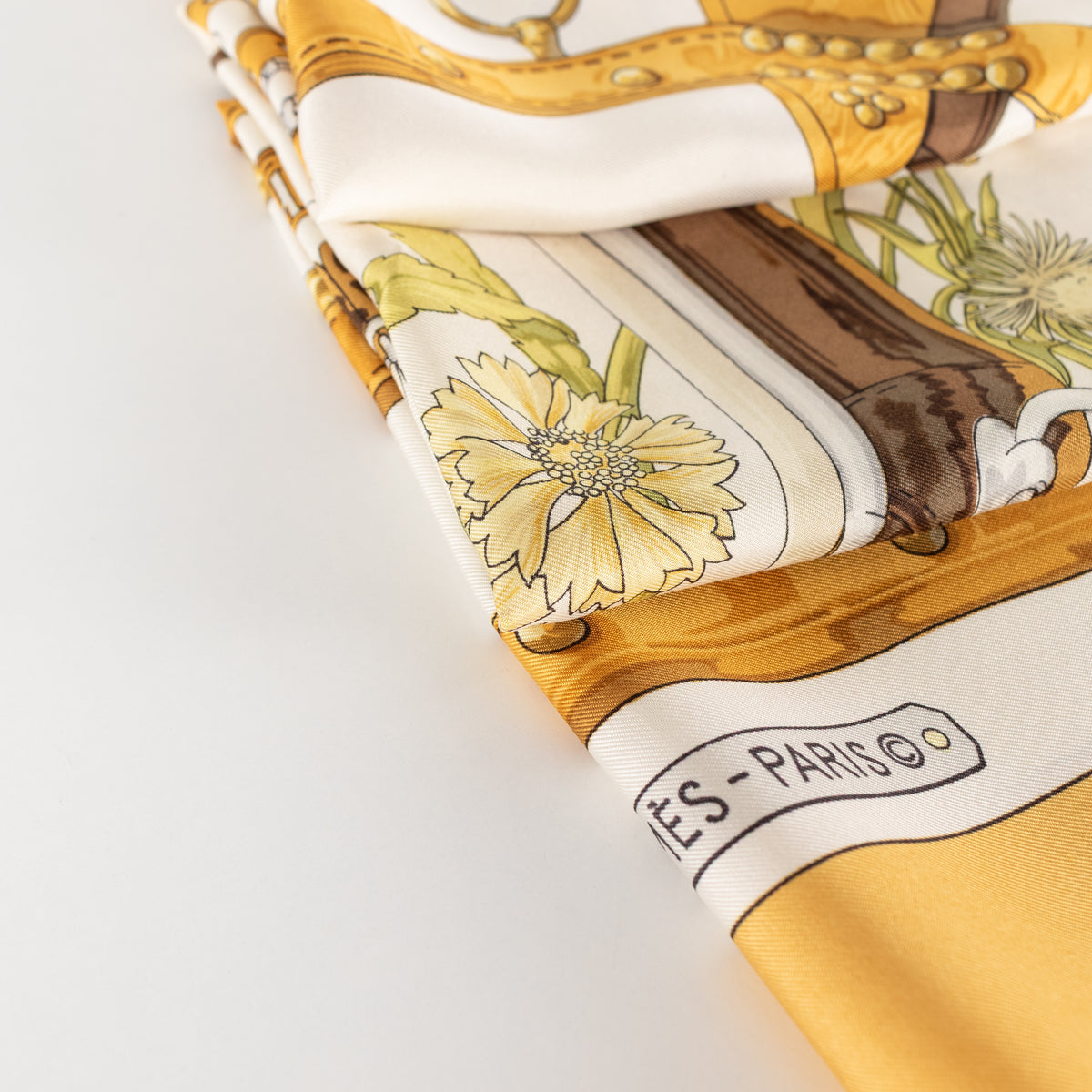 Hermes Silk 'Aux Champs' Floral Horseshoe Motif Scarf