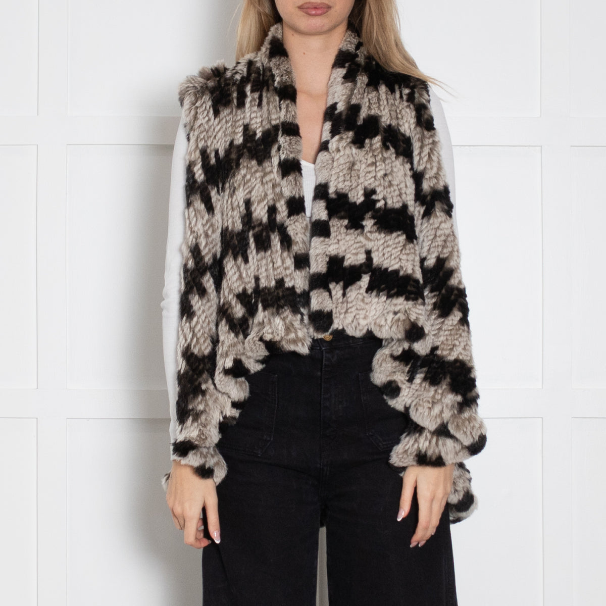 Alice + Olivia Rabbit Black And Grey Knit Waterfall Gilet