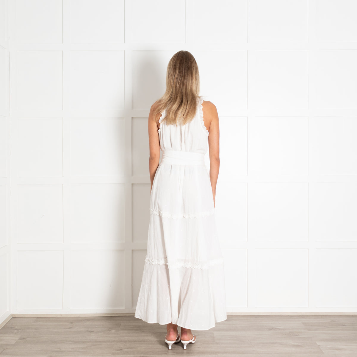 Me + Em White Tiered Polka Dot Sleeveless Maxi Dress