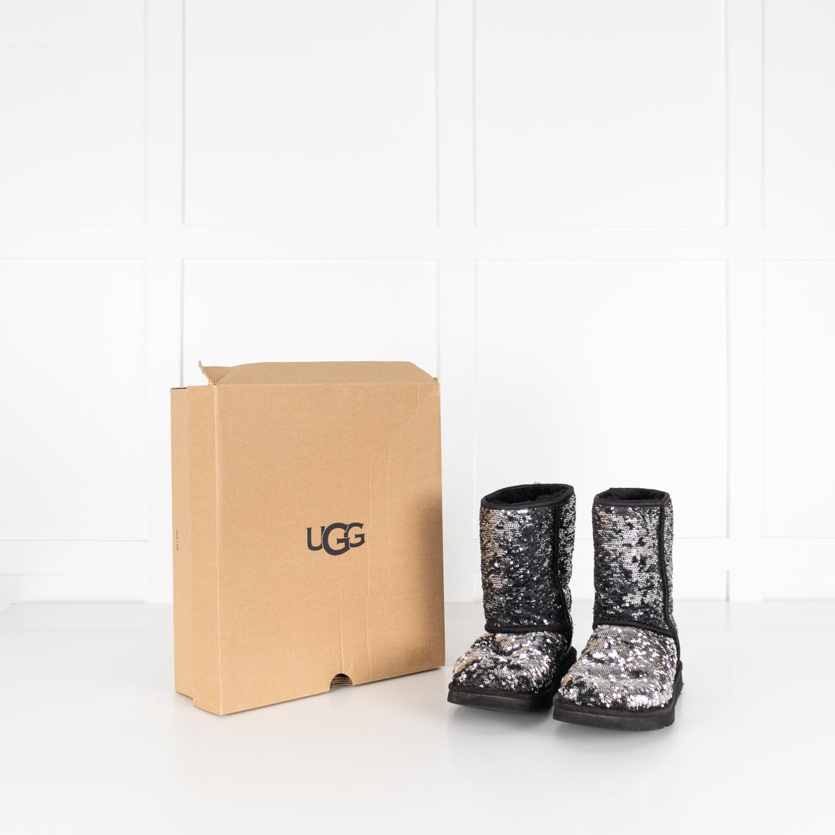 Ugg Silver Grey Sequin Short Sheepskin Boots.
