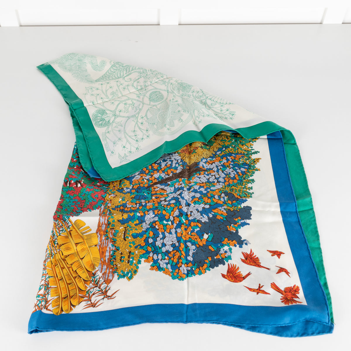 Gucci Navy White Jungle Garden Scarf