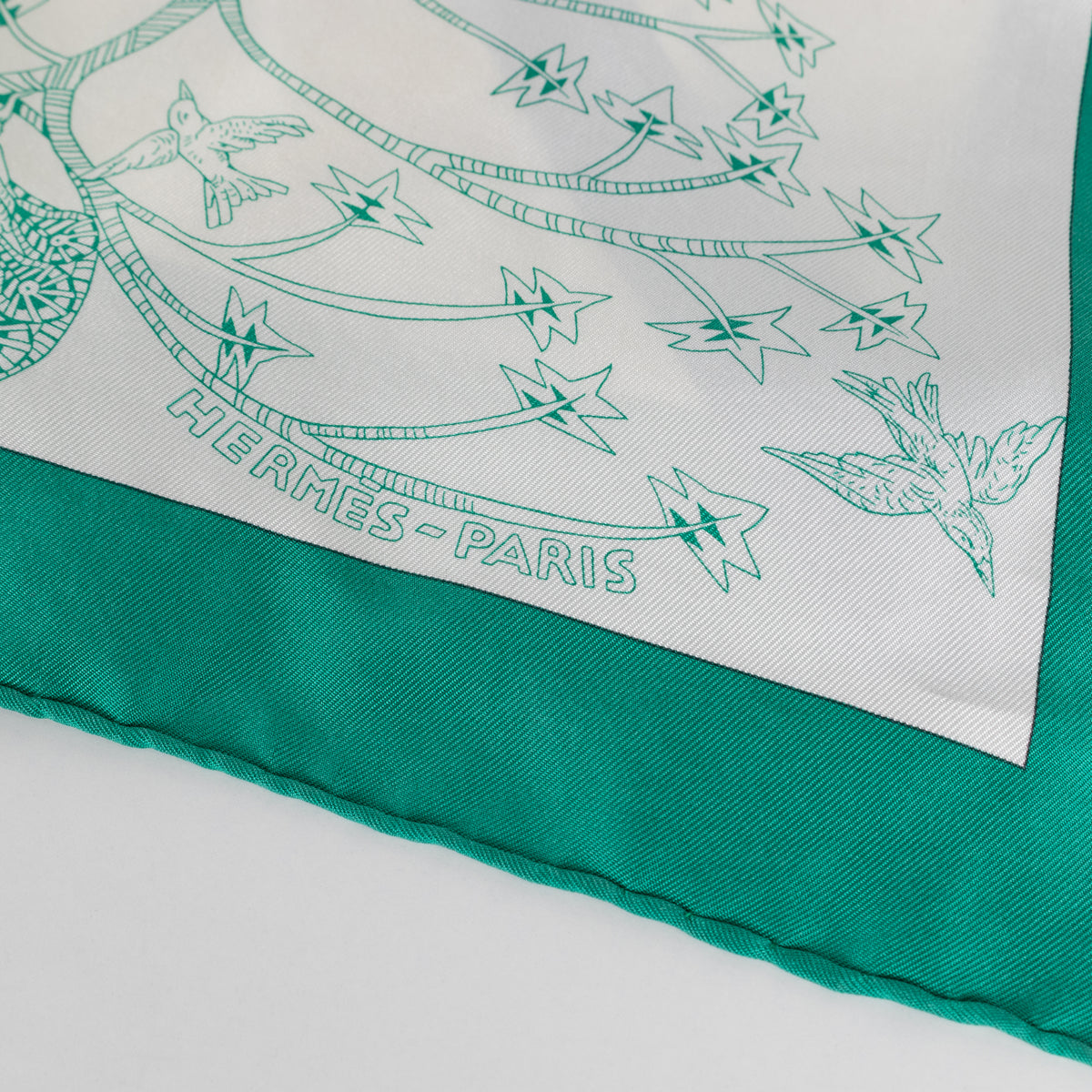 Hermes Cream Multicolour Les Legendes De L'Abre Silk Scarf