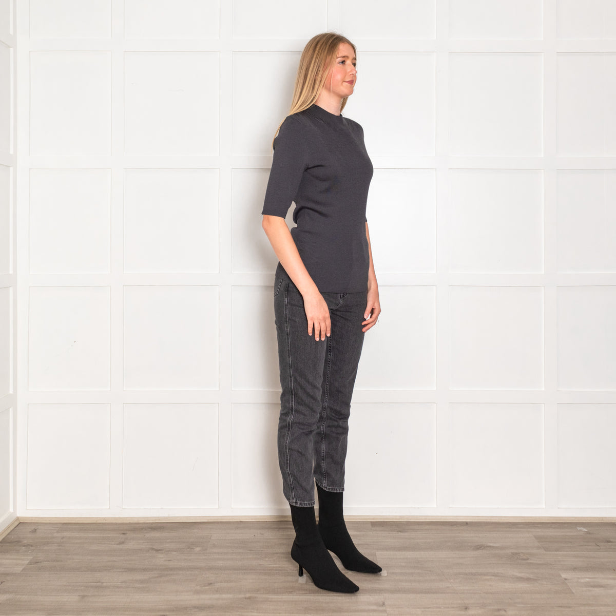 St John Grey Ribbed Short Sleeve Top