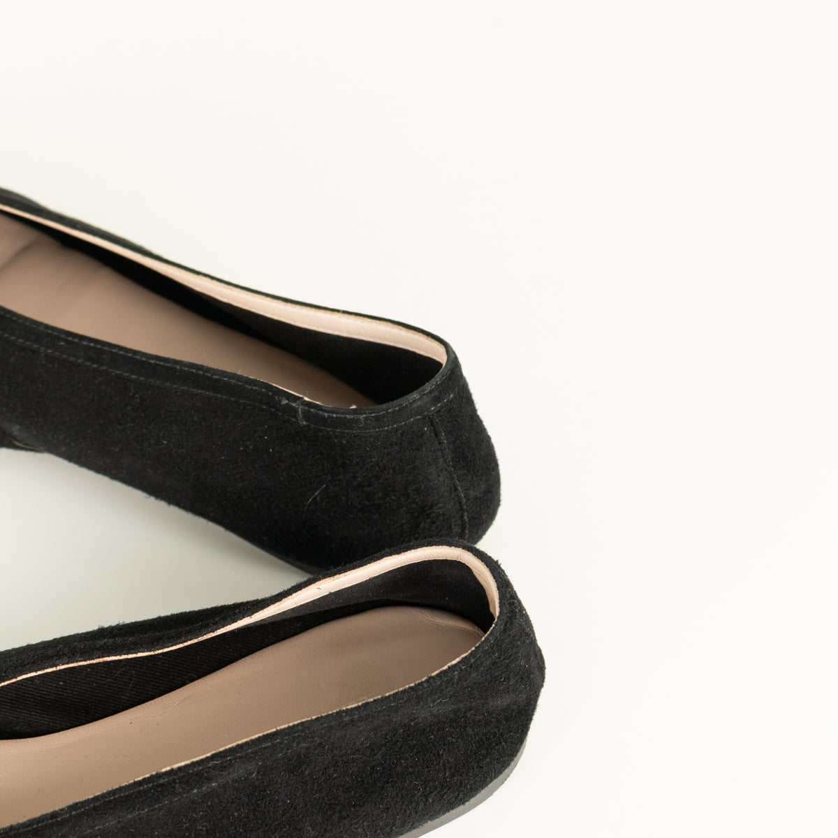 Le Monde Beryl Black Suede Luna Ballet Flats