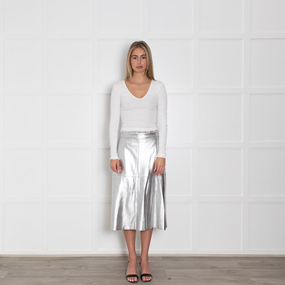 Wyse Silver Faux Leather Skirt