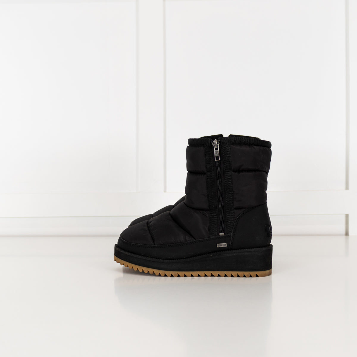 Ugg Black Ridge Snow Boot