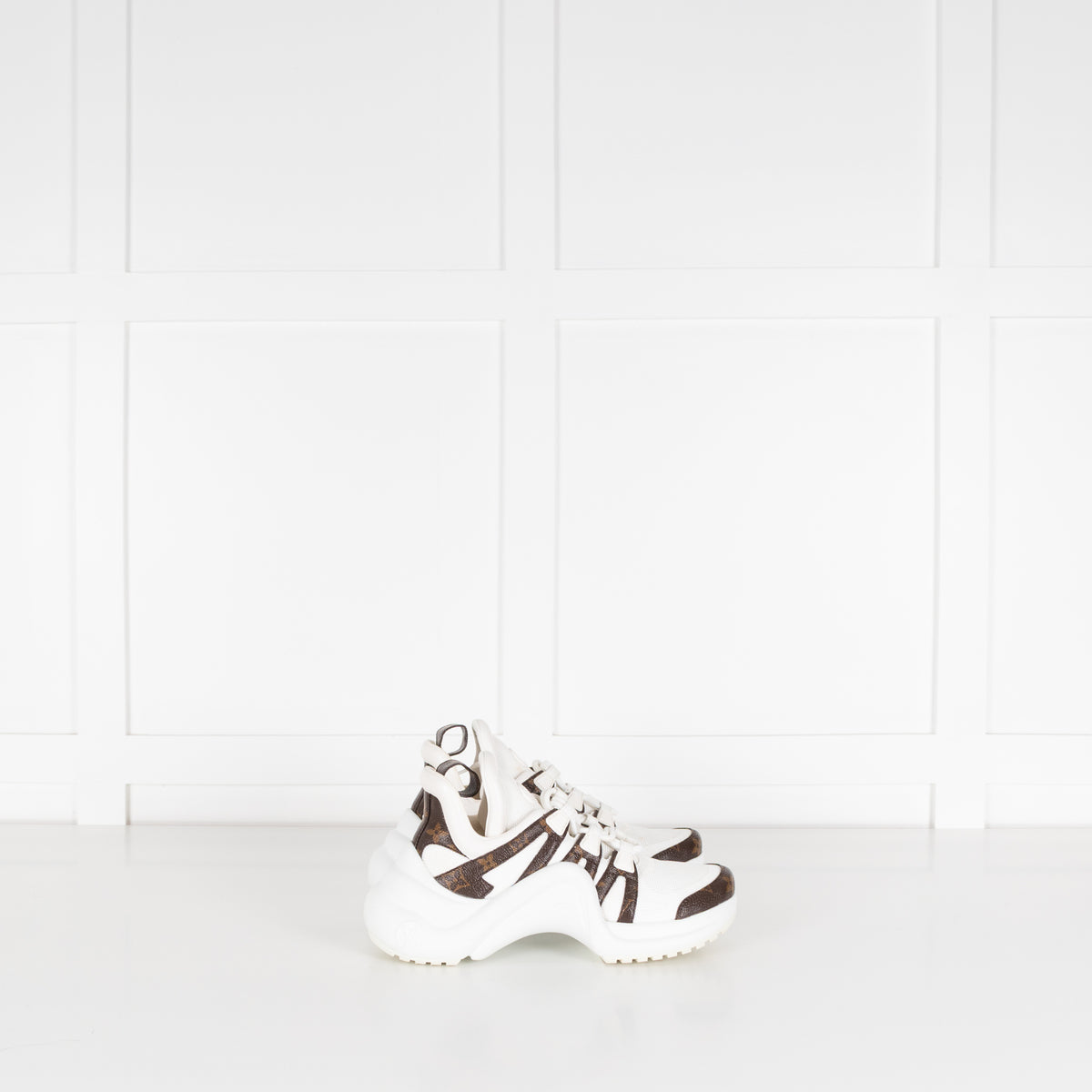 Louis Vuitton White Brown Monogram Archlight Trainers