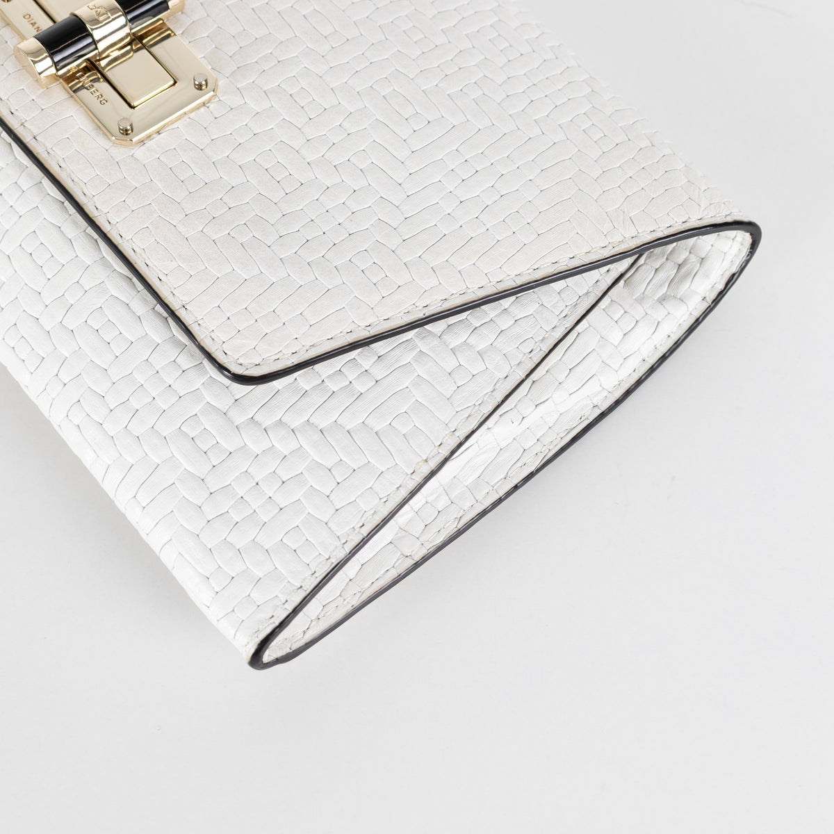 Diane Von Furstenburg Cream Geometric Weave Clutch