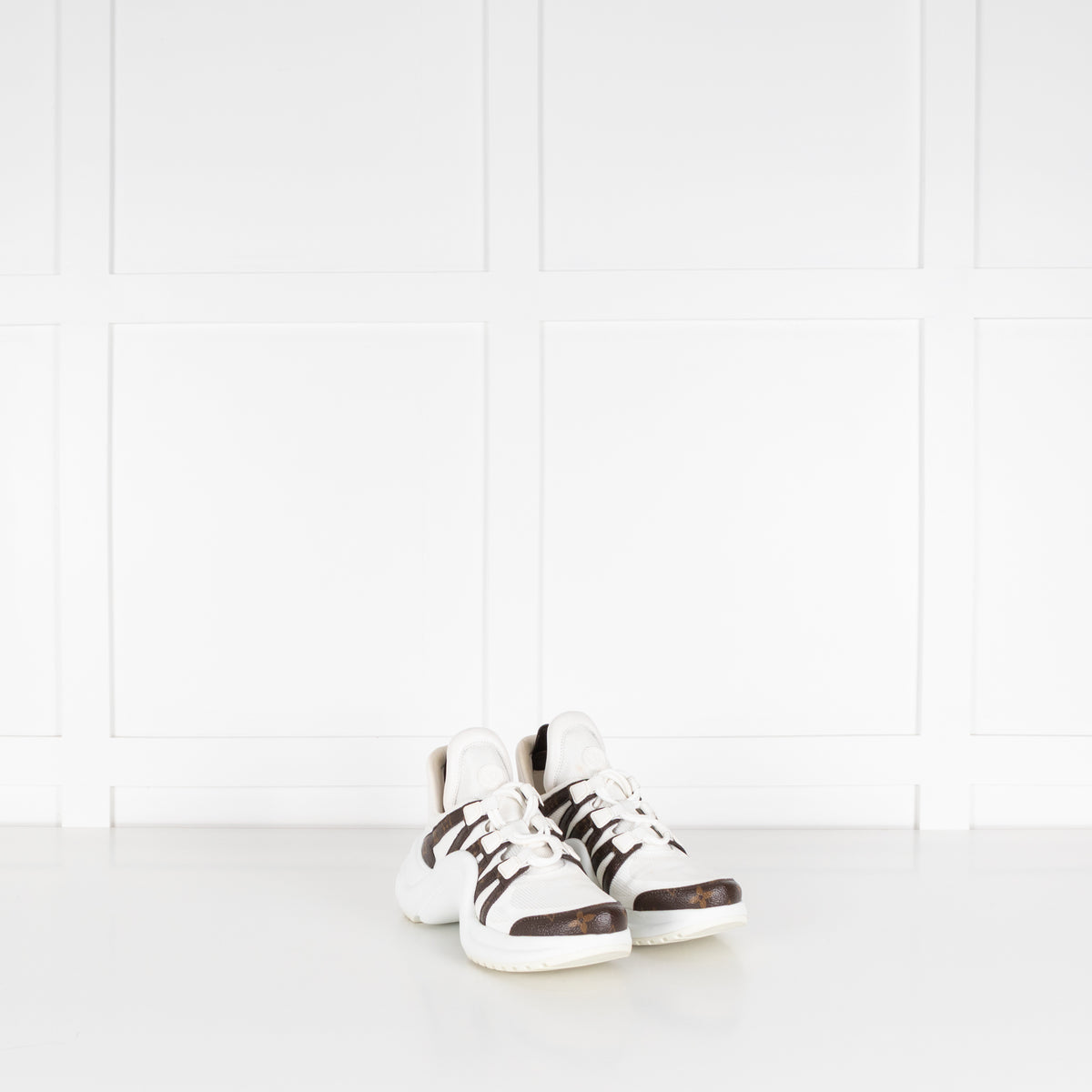Louis Vuitton White Brown Monogram Archlight Trainers