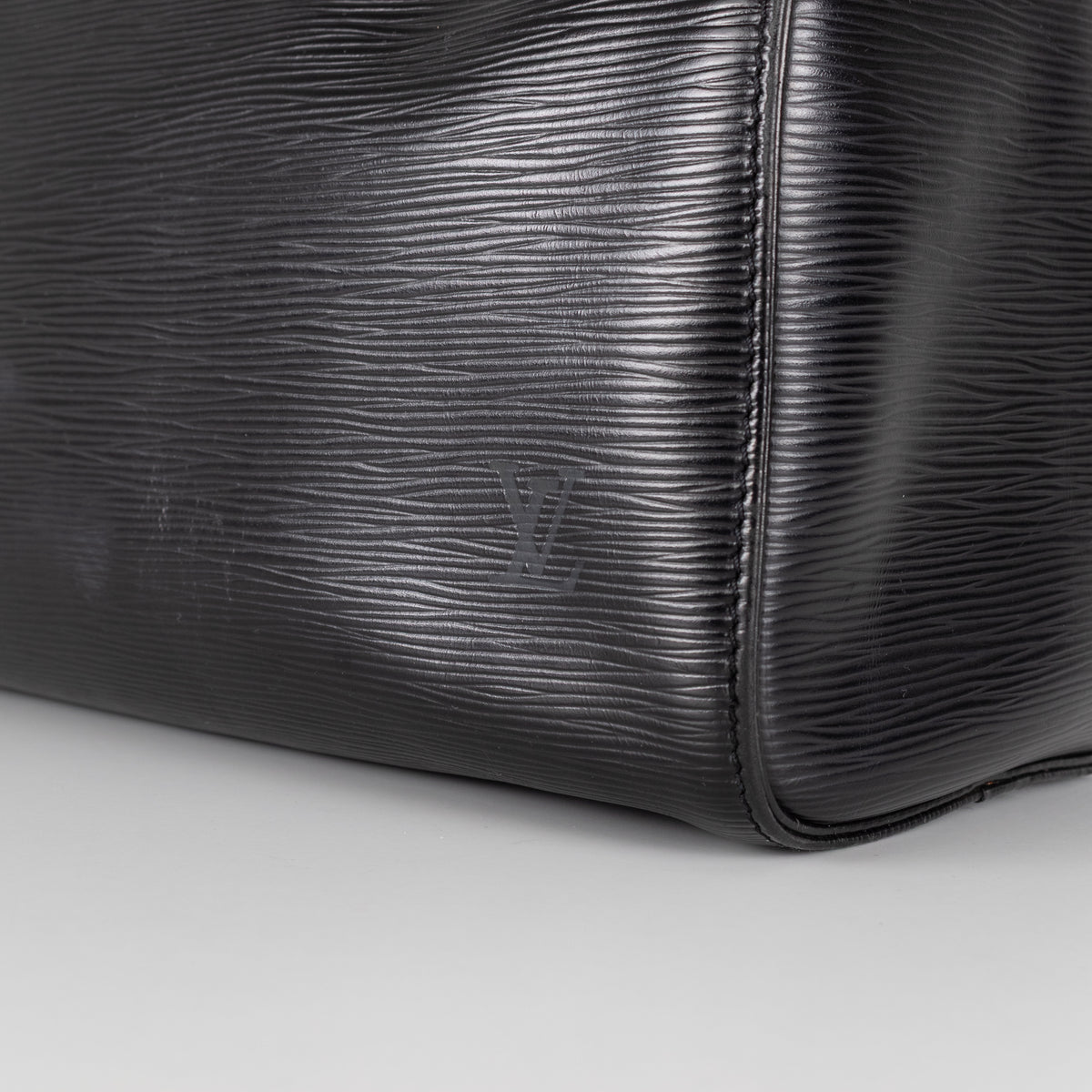 Louis Vuitton Black Epi Leather Speedy 30