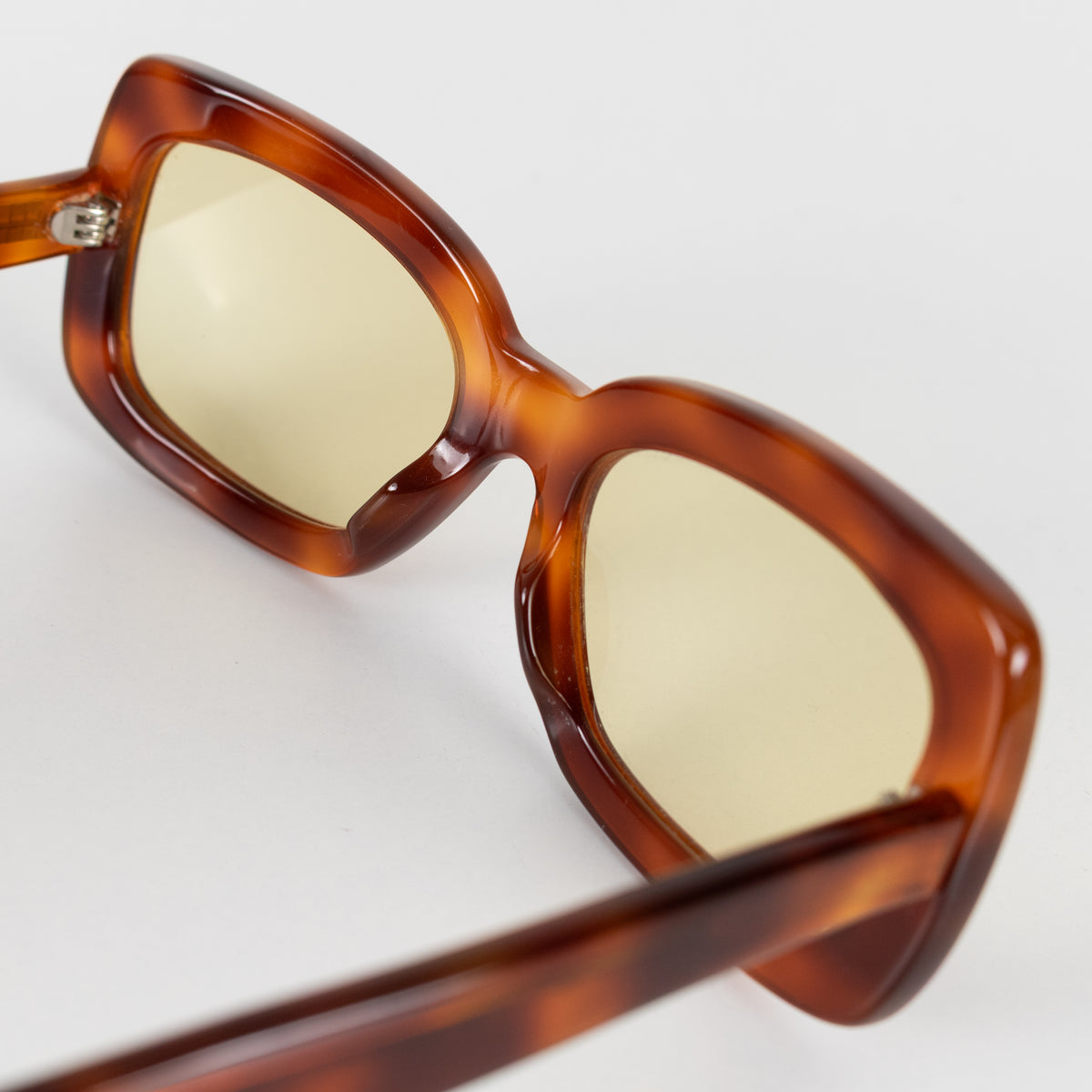 Lexxola Jordy Sunglasses With Yellow Tint Lenses