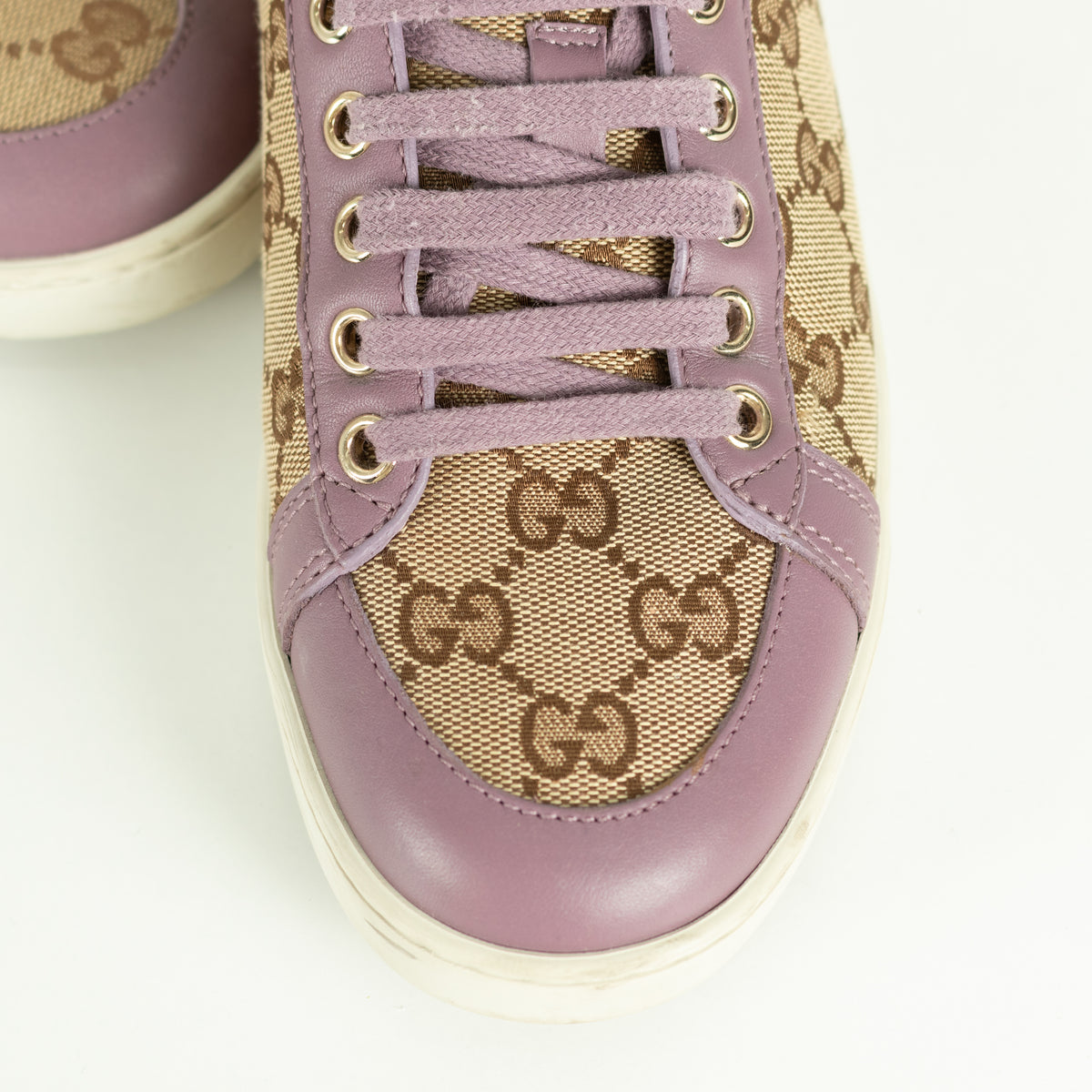 Gucci Beige Canvas Purple Trim Leather Guccissima Low Top Trainers