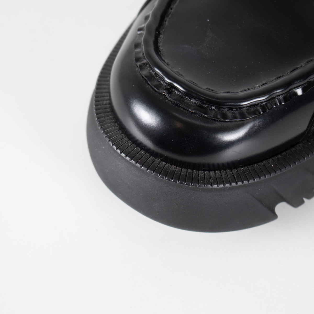 Gucci Black Patent Magnum Samoa Loafers