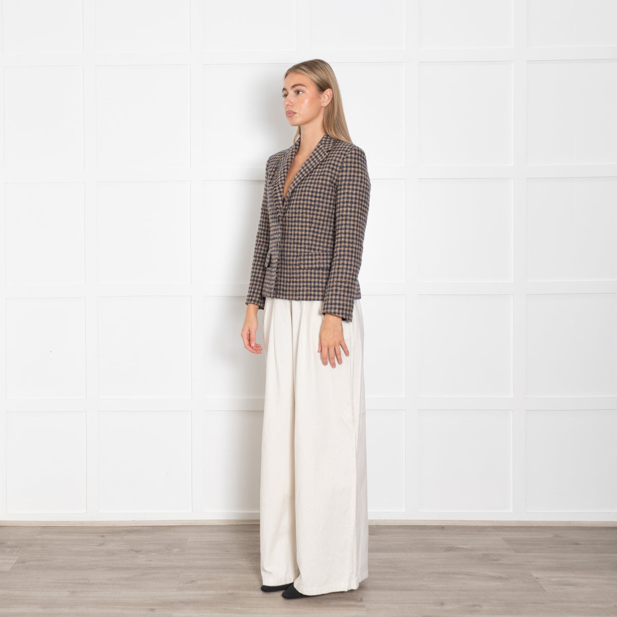 Weekend Max Mara Brown Navy Check Raw Edge Wool Blazer