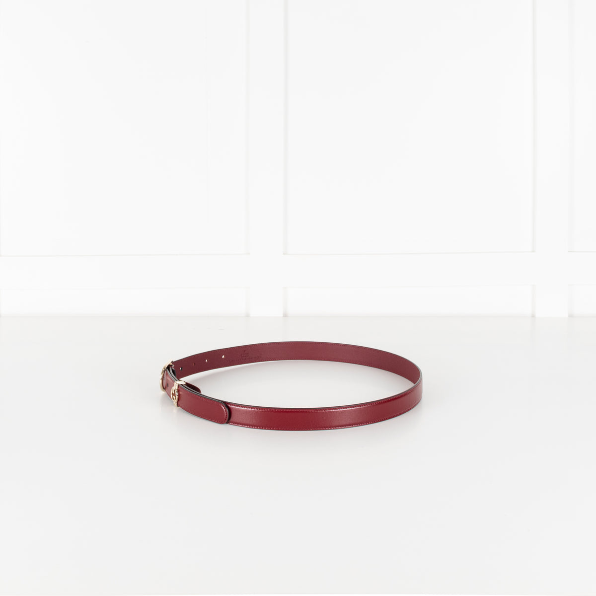 Gucci Burgundy Red Leather Oval Buckle Slim Belt