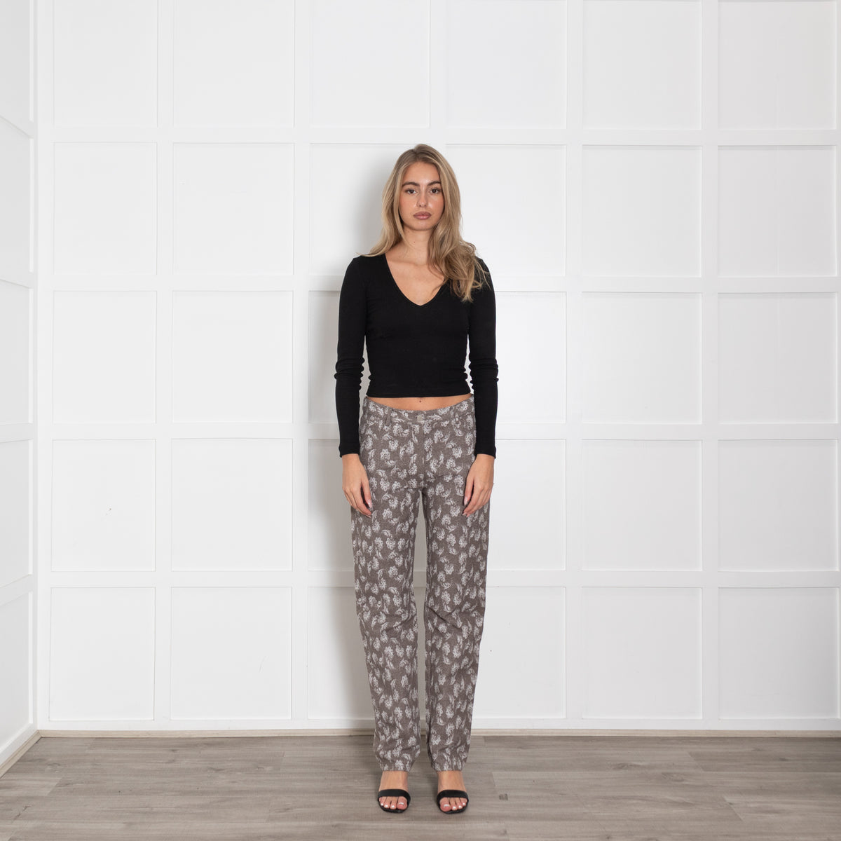 Samsoe & Samsoe Grey & White Large Paisley Print Trousers