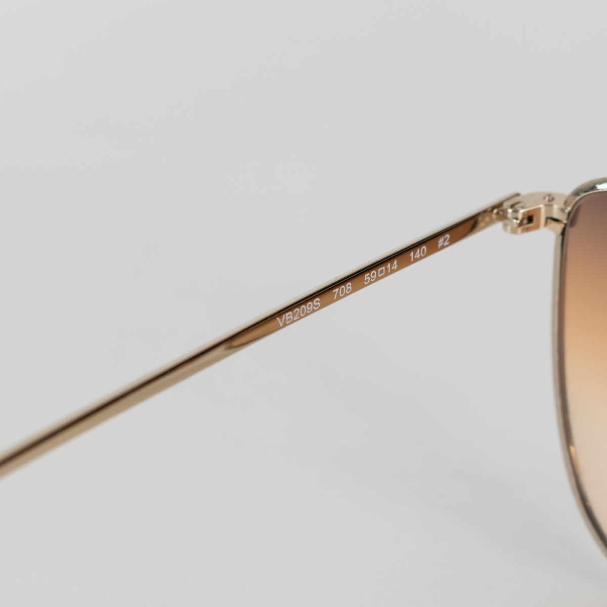 Victoria Beckham Gold Cat Eye Sunglasses With Brown Gradient Lens
