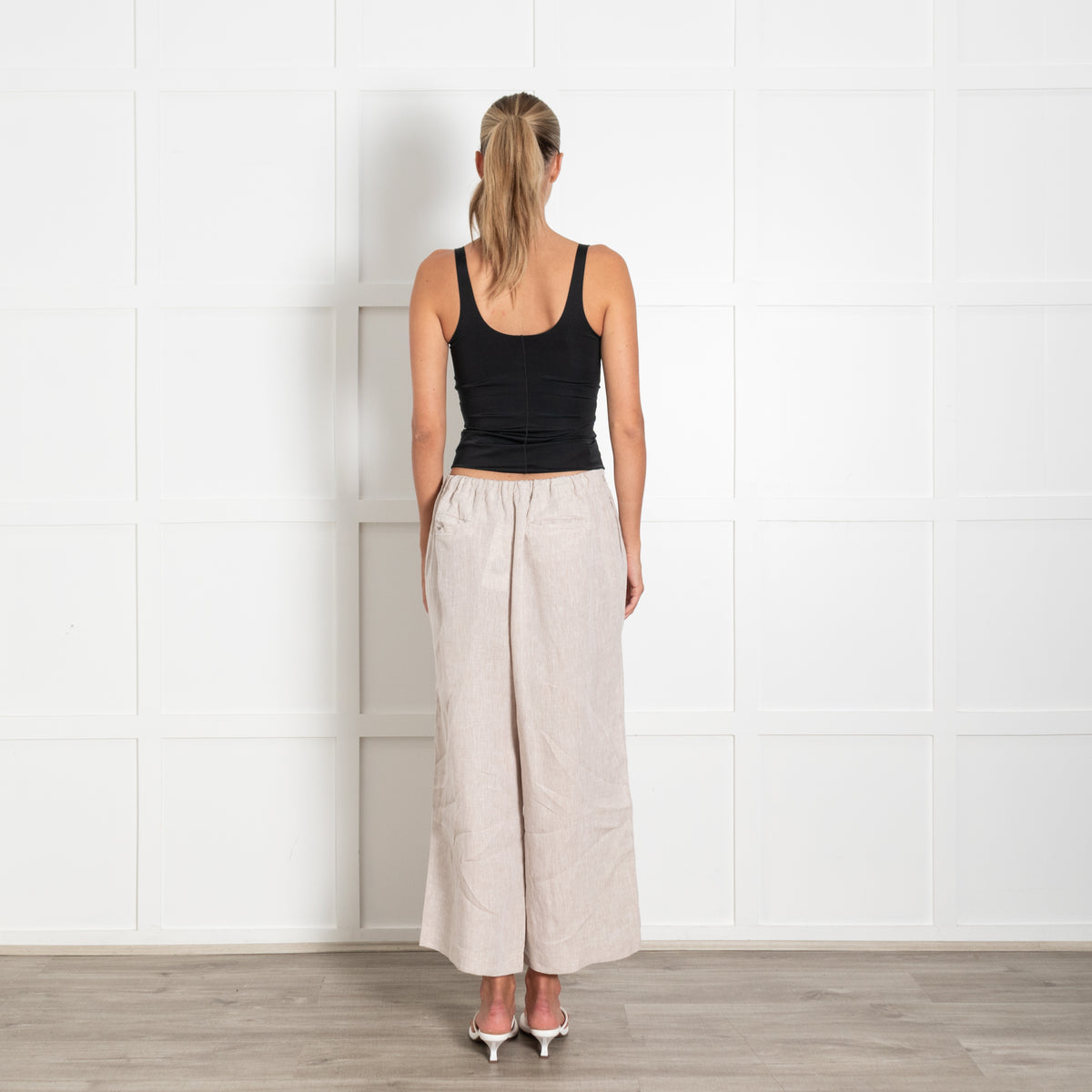 Lafayette 148  Beige Linen Trousers