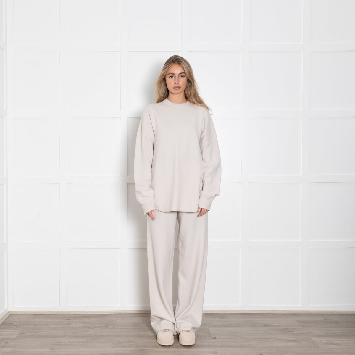 Extreme Cashmere Cream Oversized Jumper