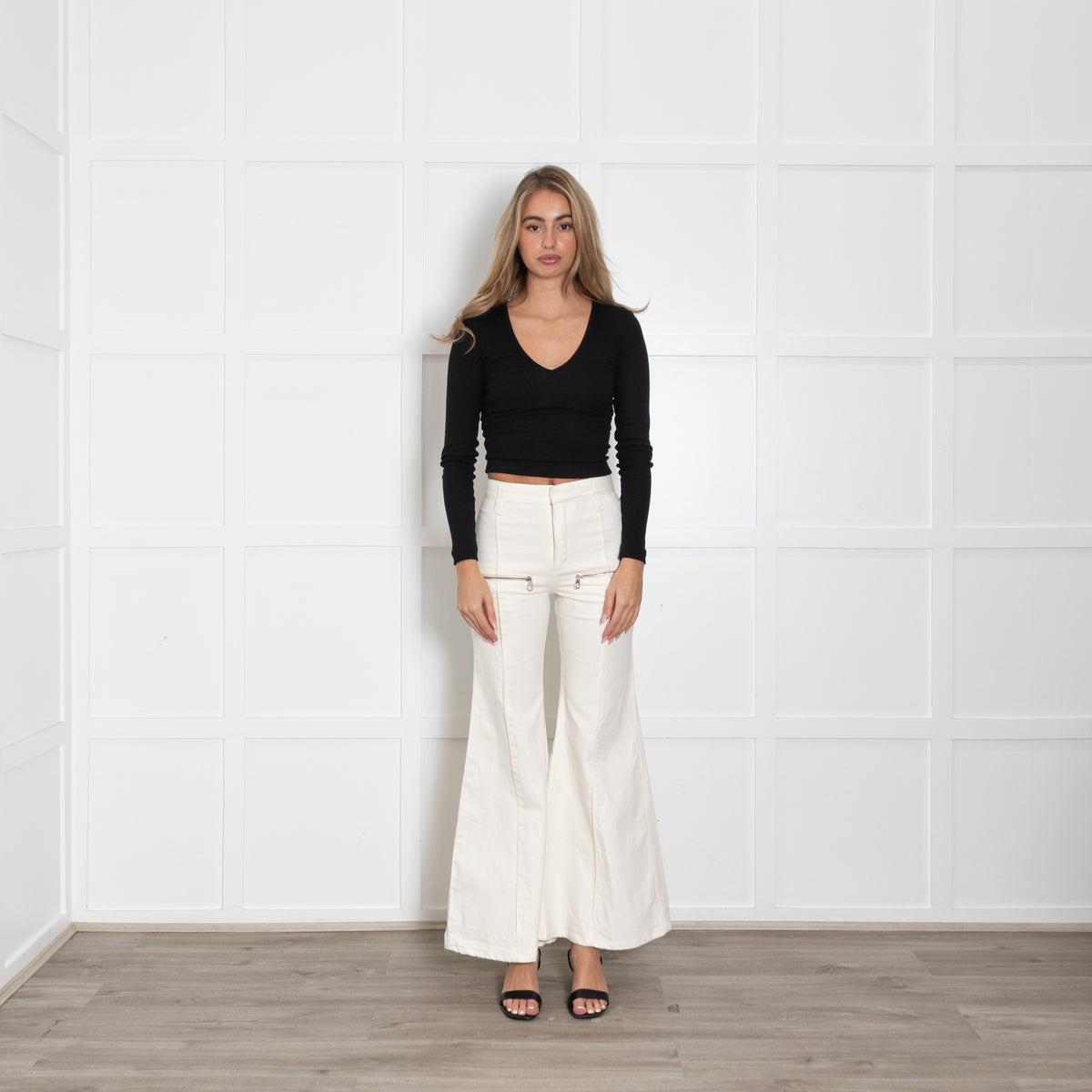 Chloe White Denim Flared Jeans with Silver Zip Details