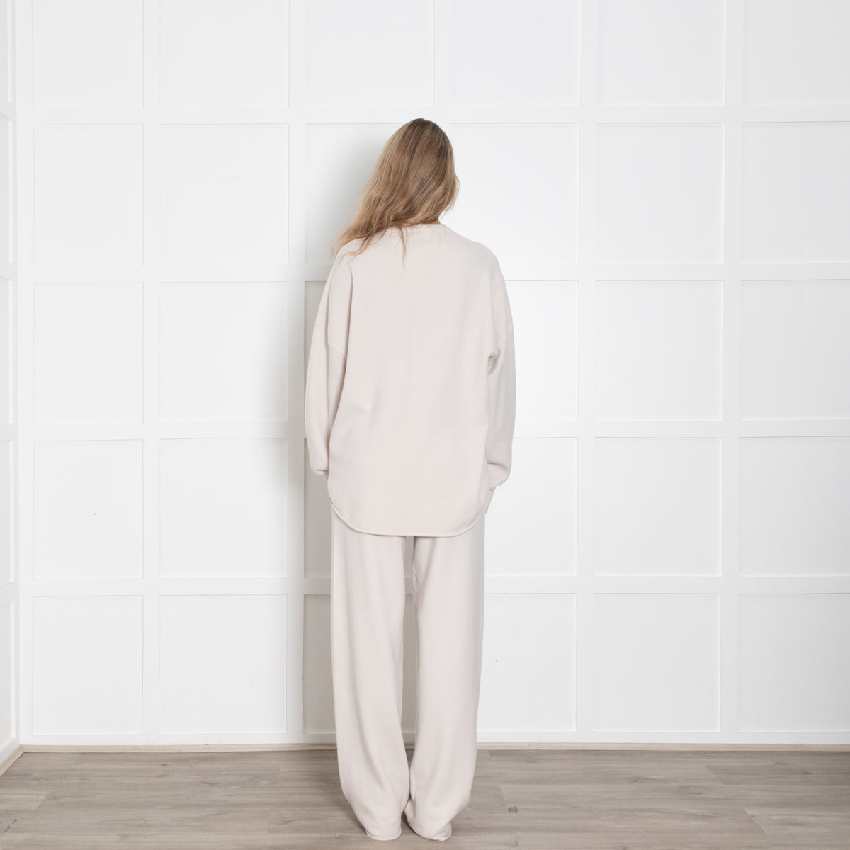 Extreme Cashmere Cream Oversized Jumper