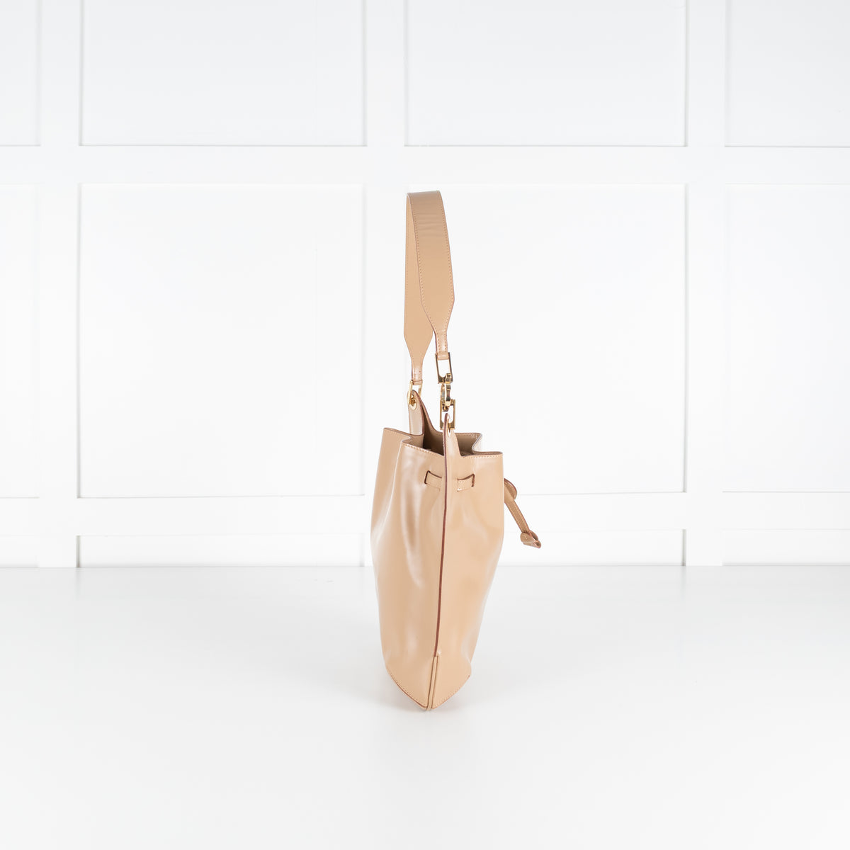 Salvatore Ferragamo Beige Bucket Shoulder Bag