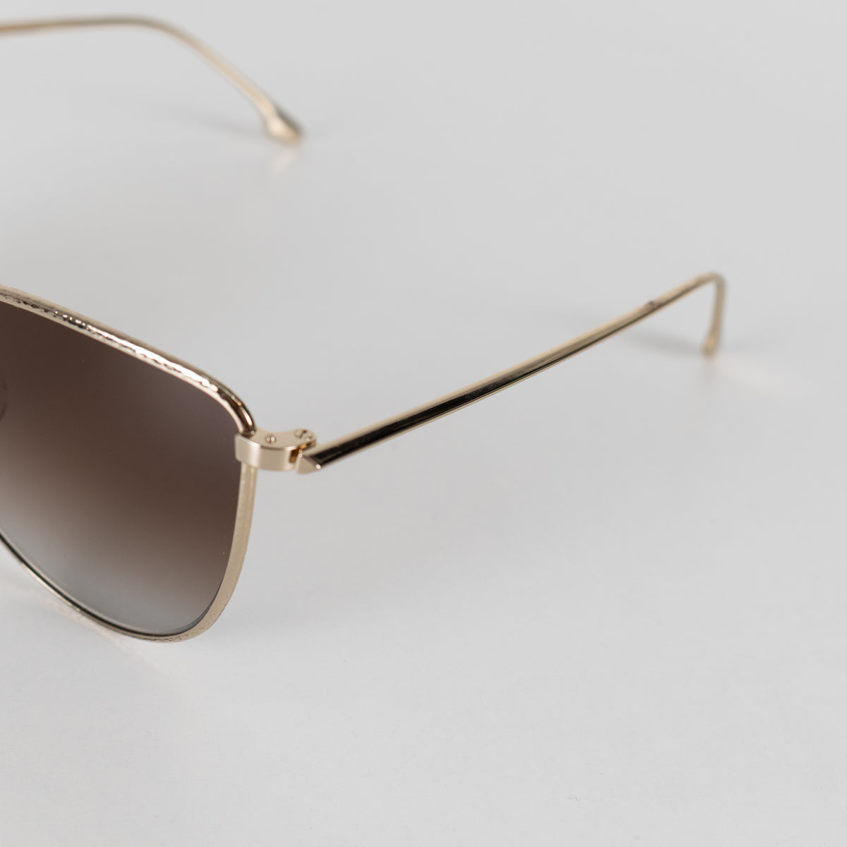 Victoria Beckham Gold Cat Eye Sunglasses With Grey Gradient Lens