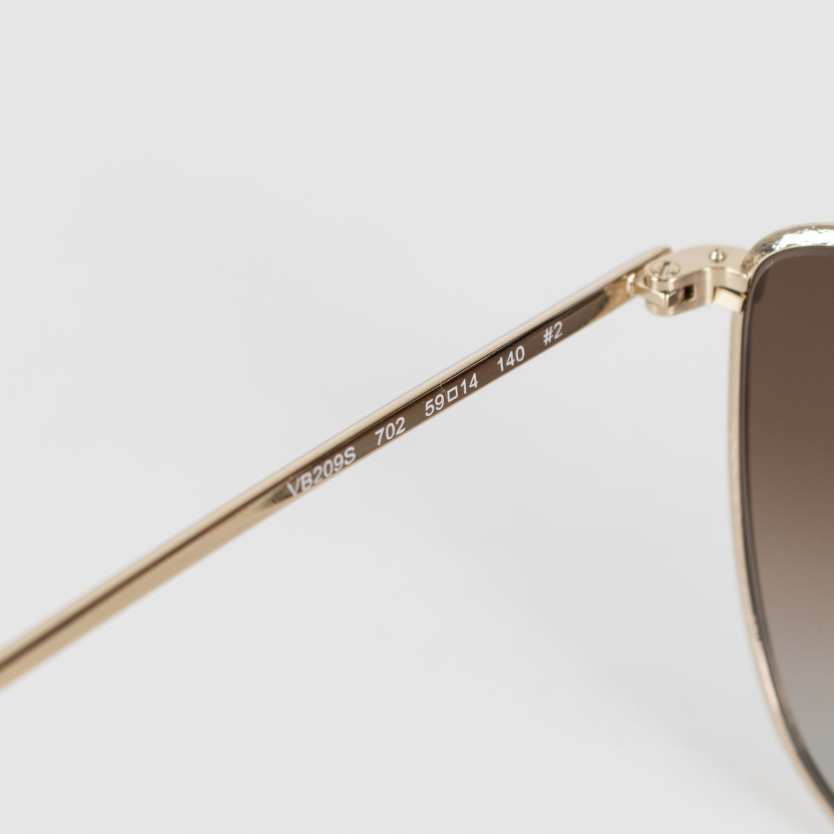 Victoria Beckham Gold Cat Eye Sunglasses With Grey Gradient Lens