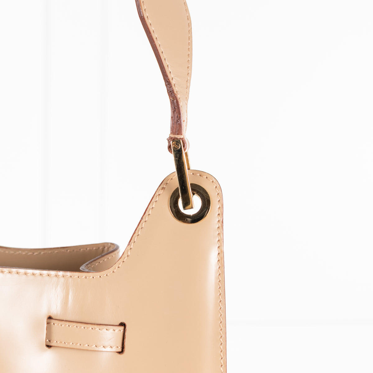 Salvatore Ferragamo Beige Bucket Shoulder Bag
