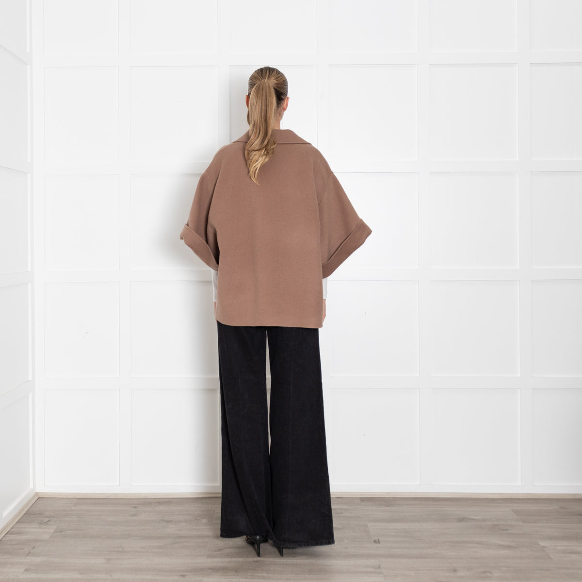 Weekend Max Mara Pera Brown Short Coat with Cropped Sleeves