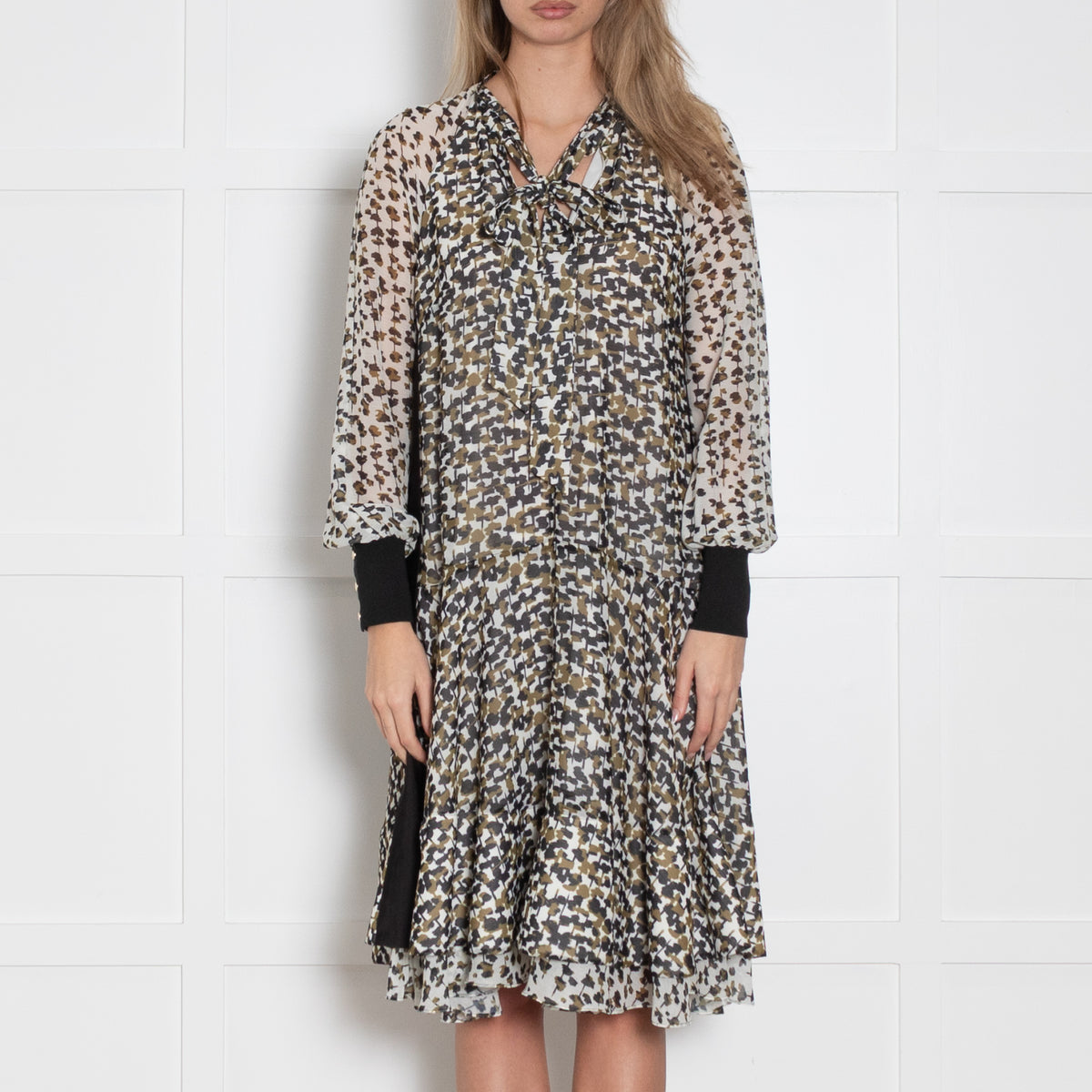 Me + Em Cream, Black & Green Dress With Tie Neck Detail & Black Cuffs/Side Panels