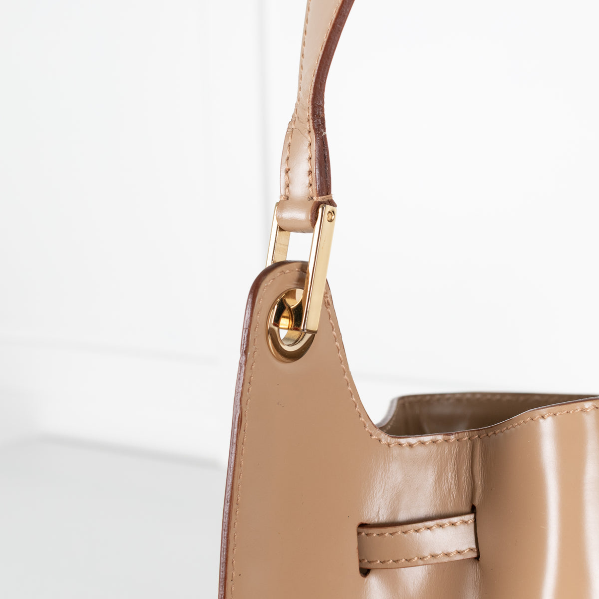 Salvatore Ferragamo Beige Bucket Shoulder Bag