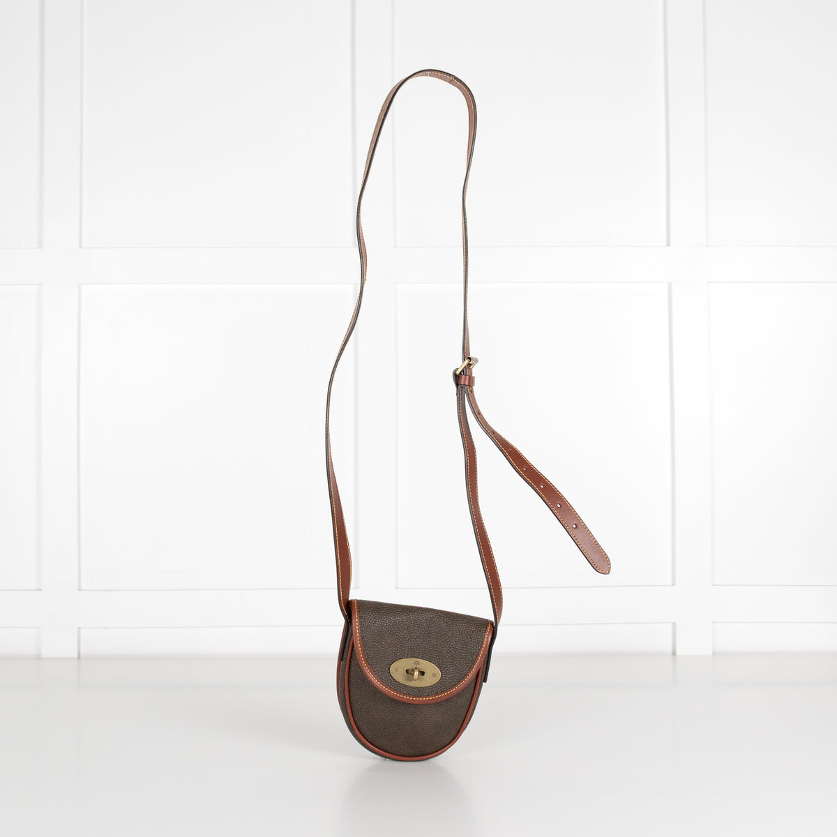 Mulberry Brown Scotchgrain Leather Vintage Small Crossbody Bag