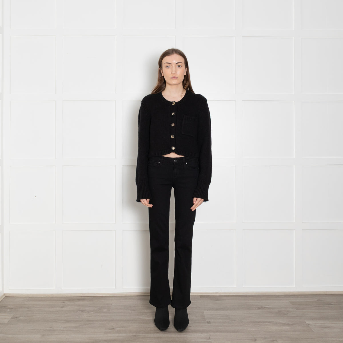 Khaite Black Cropped Chunky Cashmere Knit Cardigan