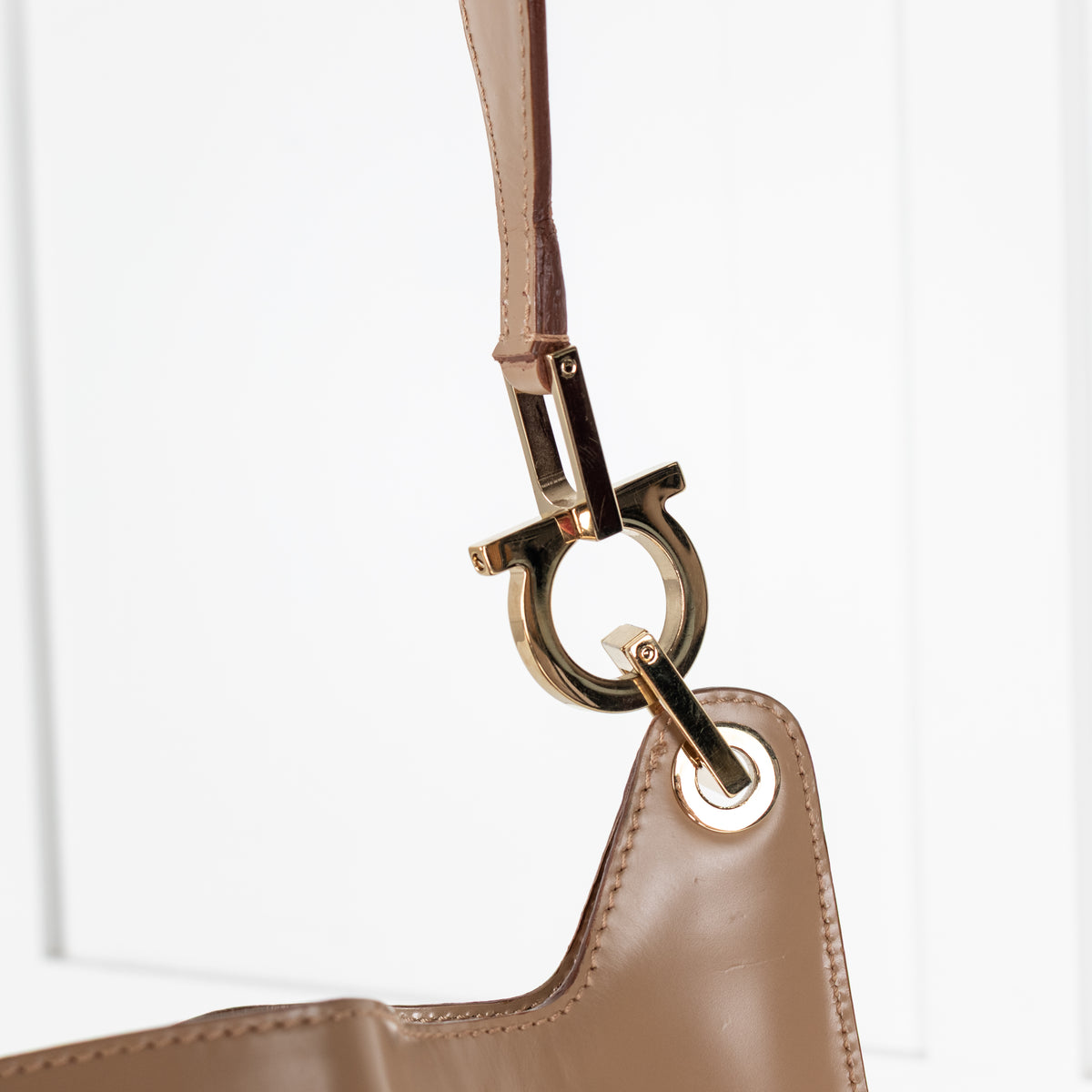 Salvatore Ferragamo Beige Bucket Shoulder Bag