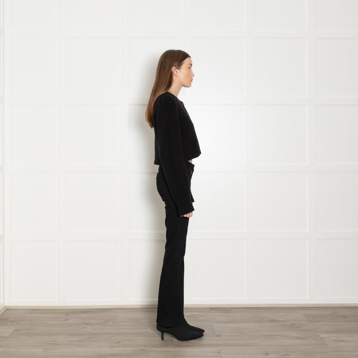 Khaite Black Cropped Chunky Cashmere Knit Cardigan